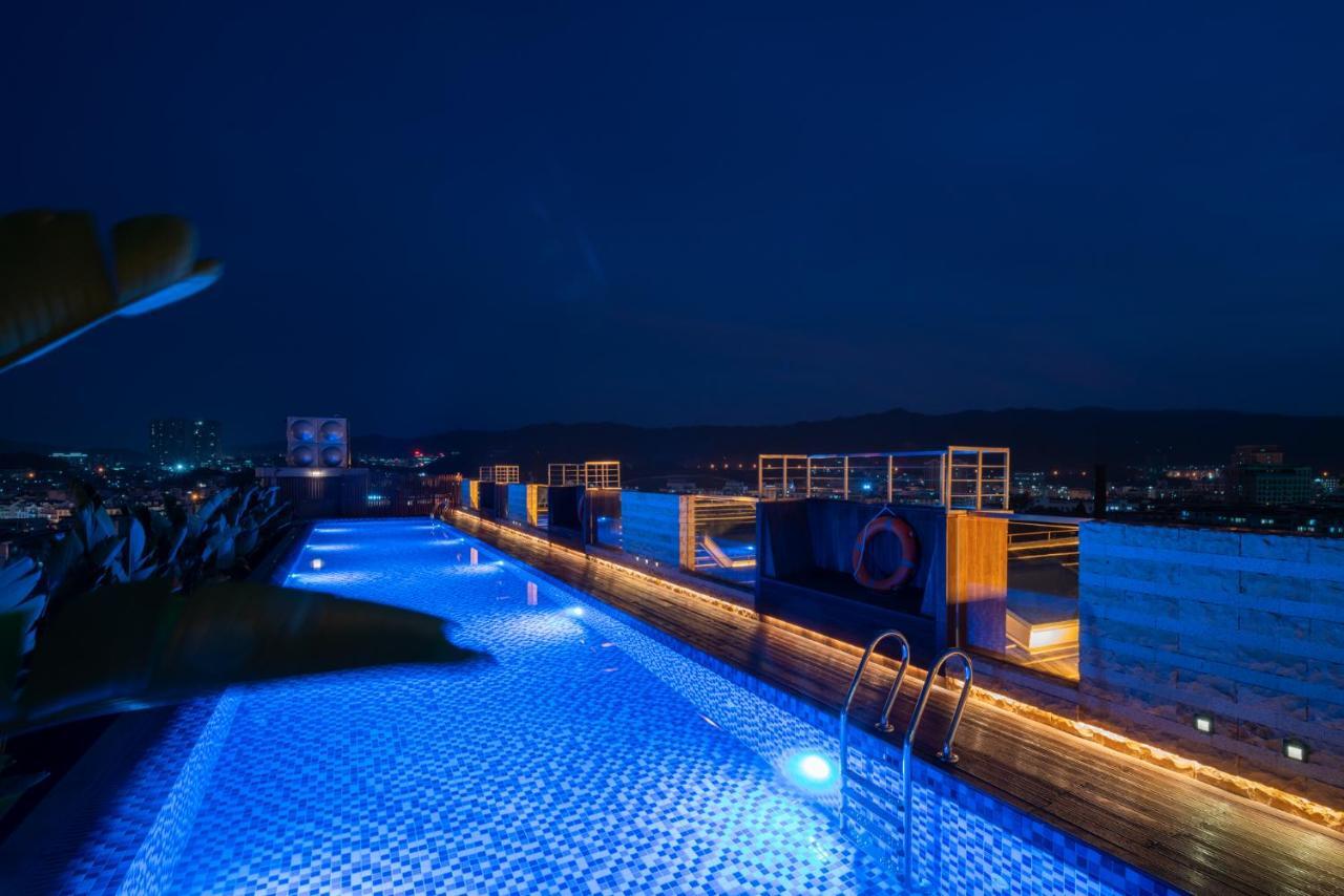 The Luzerne Hotel Dehua Экстерьер фото